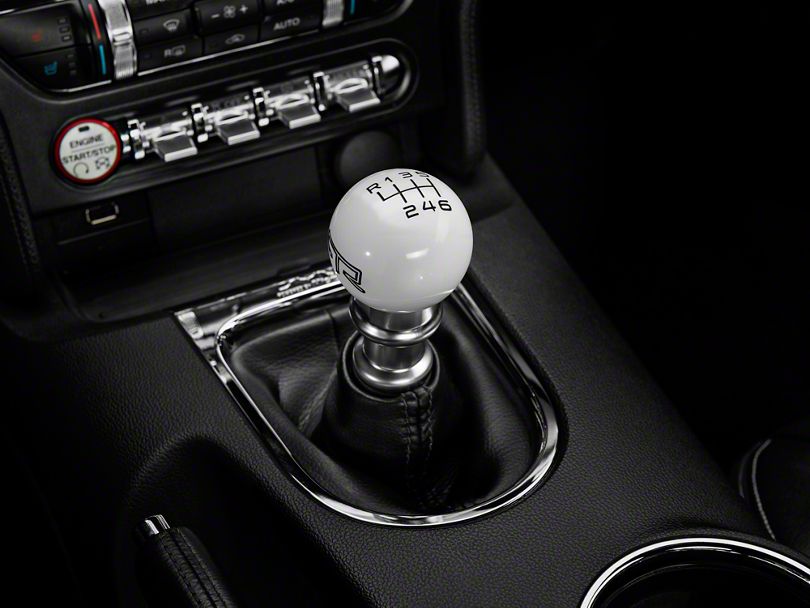 RTR-White-Shift-Knob-Black-Engraving4